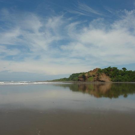 Hotel Los Mangos El Salvador El Cuco Esterno foto